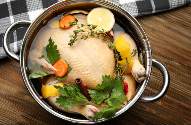 Brining a turkey in a saltwater solution